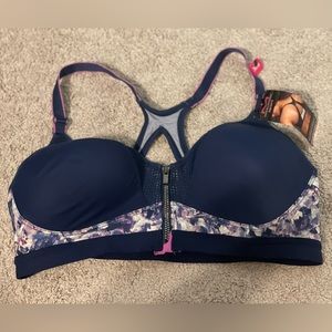 NWT Maidenform Sports Bra Size 36B